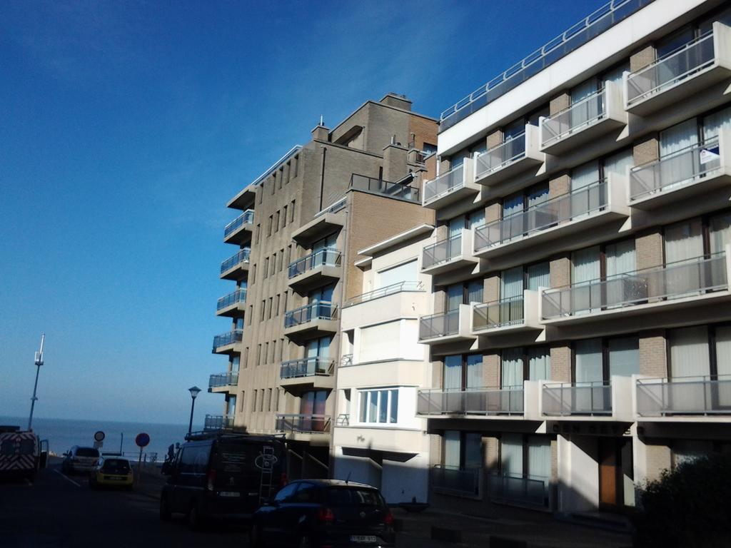 Zonnig Appartement Met Zeezicht Коксейде Екстер'єр фото